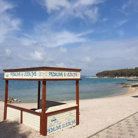 Aldeamento Turístico Mobile Homes Soline Biograd Na Moru