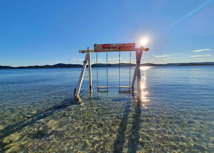 Prázdninový areál Mobile Homes Soline 4*