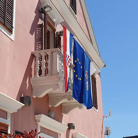 索利纳活动房屋假日公园