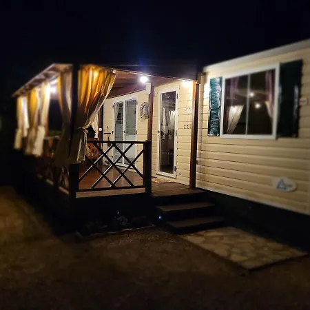 Parco vacanze Mobile Homes Soline Biograd Na Moru