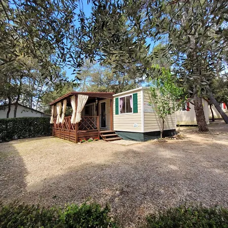 Mobile Homes Soline Parco vacanze 4*