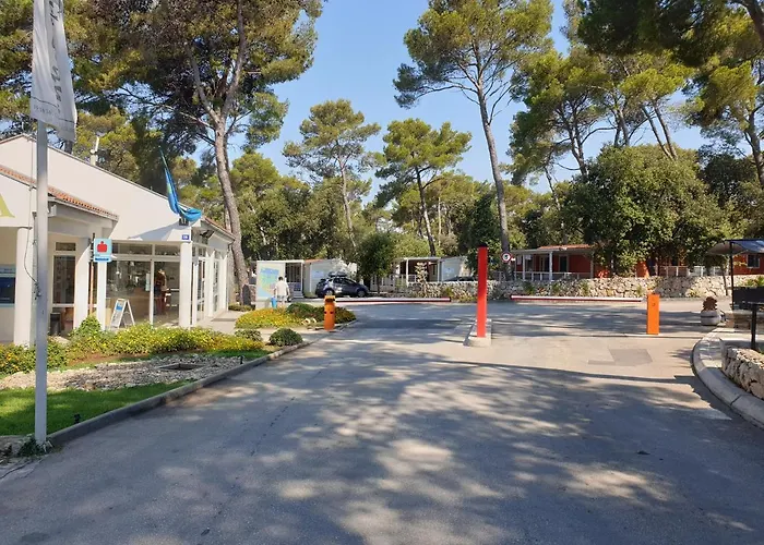 Üdülőpark Mobile Homes Soline