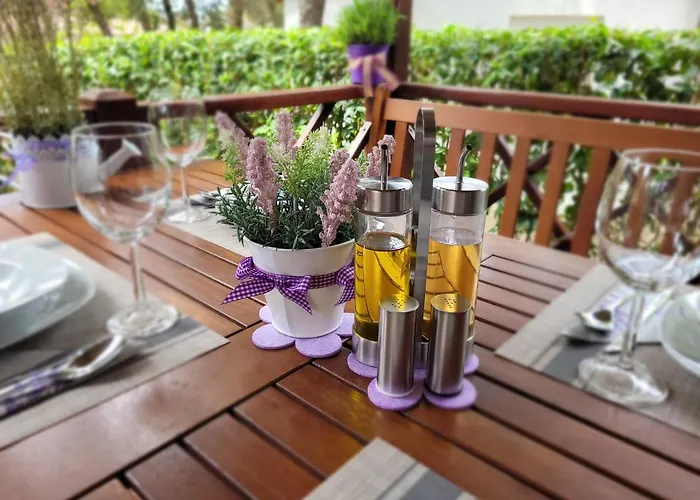 Mobile Homes Soline Vakantiepark Biograd Na Moru