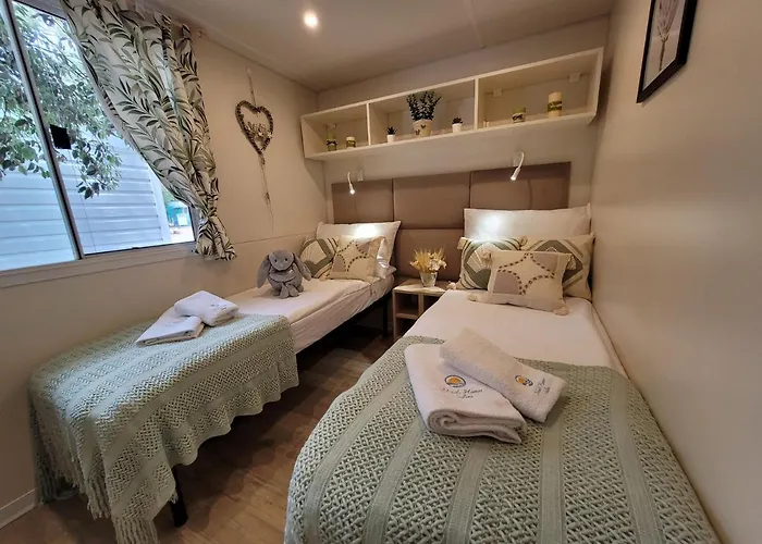 Mobile Homes Soline Vakantiepark 4*